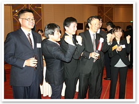 2013年度 合格祝賀・交流会の様子5