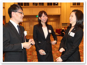 2014年度 合格祝賀・交流会の様子14