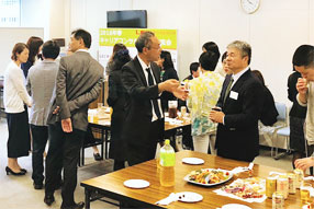 名古屋駅前本校 交流会の様子4