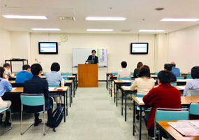 名古屋駅前本校 交流会の様子4