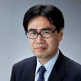 講師