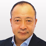 講師