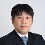 神戸 威行 講師