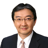 講師