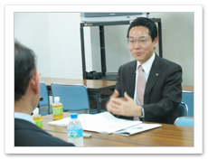 伊藤　浩氏、反町勝夫対談