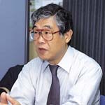 佐倉　赫氏