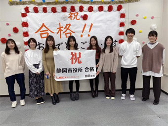 静岡本校 合格報告会 写真