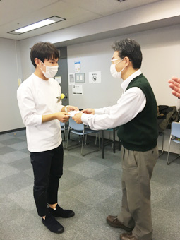 都庁 合格者交流会 写真6