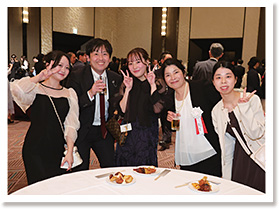 公務員合格祝賀・交流会<関西> 写真1