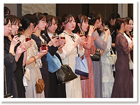 公務員合格祝賀・交流会<関西> 写真2