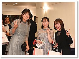 公務員合格祝賀・交流会<関東> 写真4