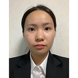吉田 汐里さん