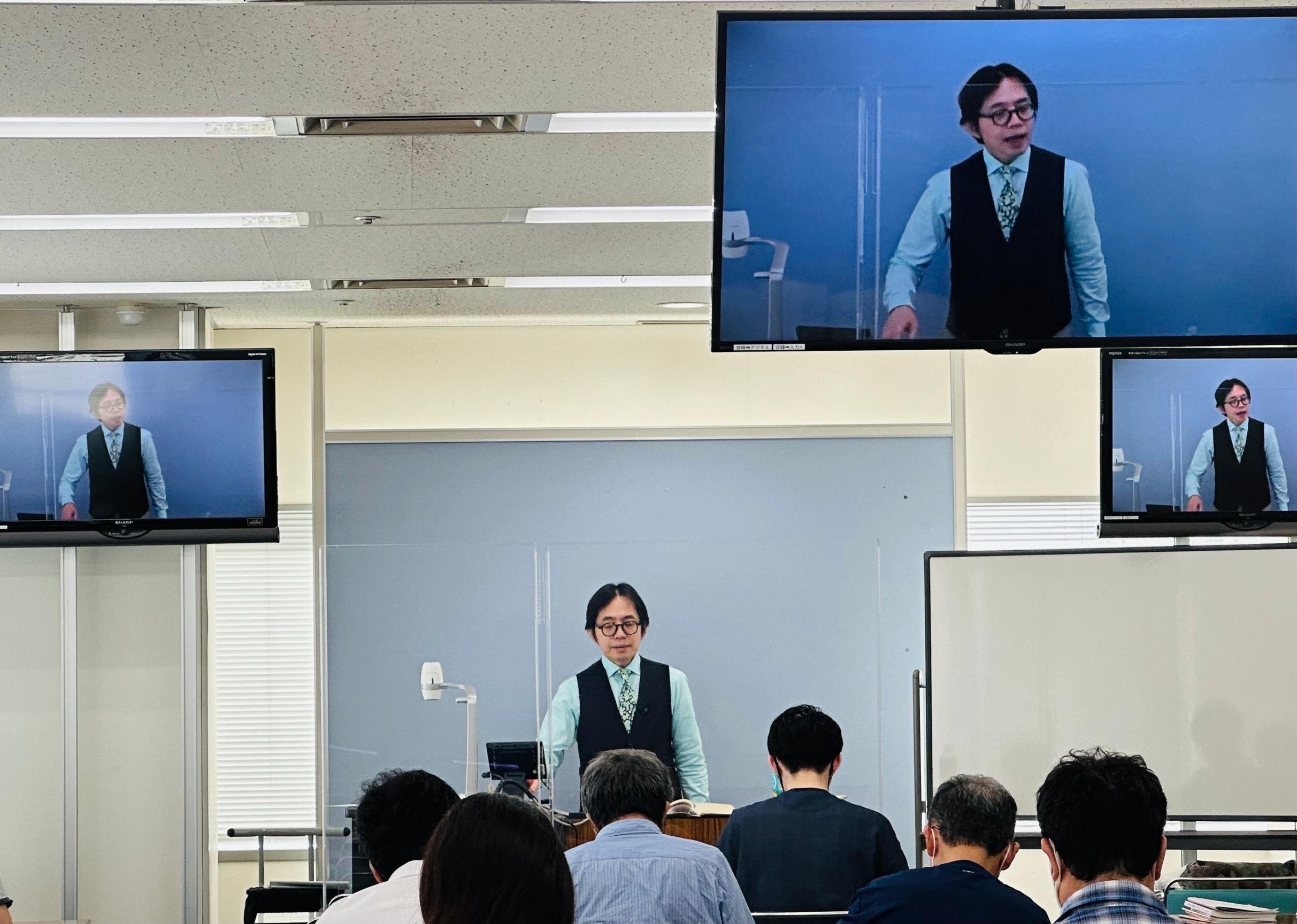 横溝先生講義画像.jpg