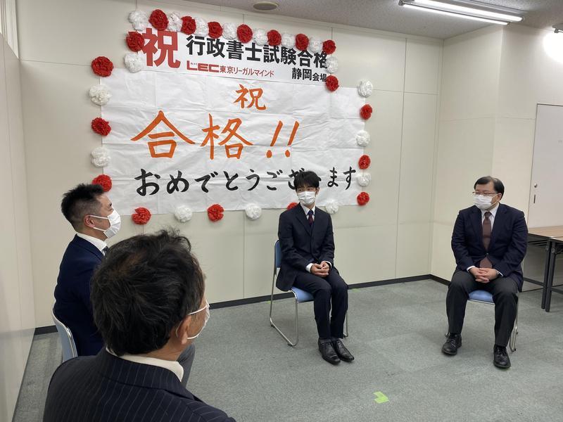 座談会　.jpg