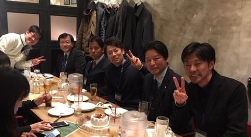 みんなでピース.jpg