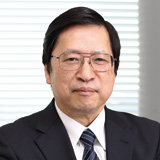 講師