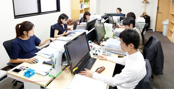 事務所内風景