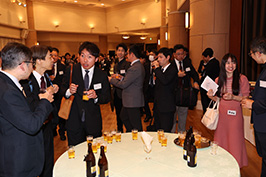 祝賀会・交流会の様子2