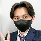  さん