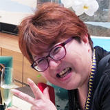 山崎 まゆみさん
