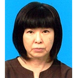 八百板 りえさん